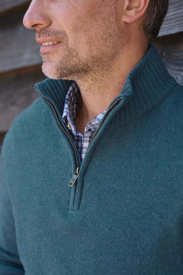WoolOvers WoolOvers Men's Mens Lambswool Zip Neck Jumper in Teal - 2