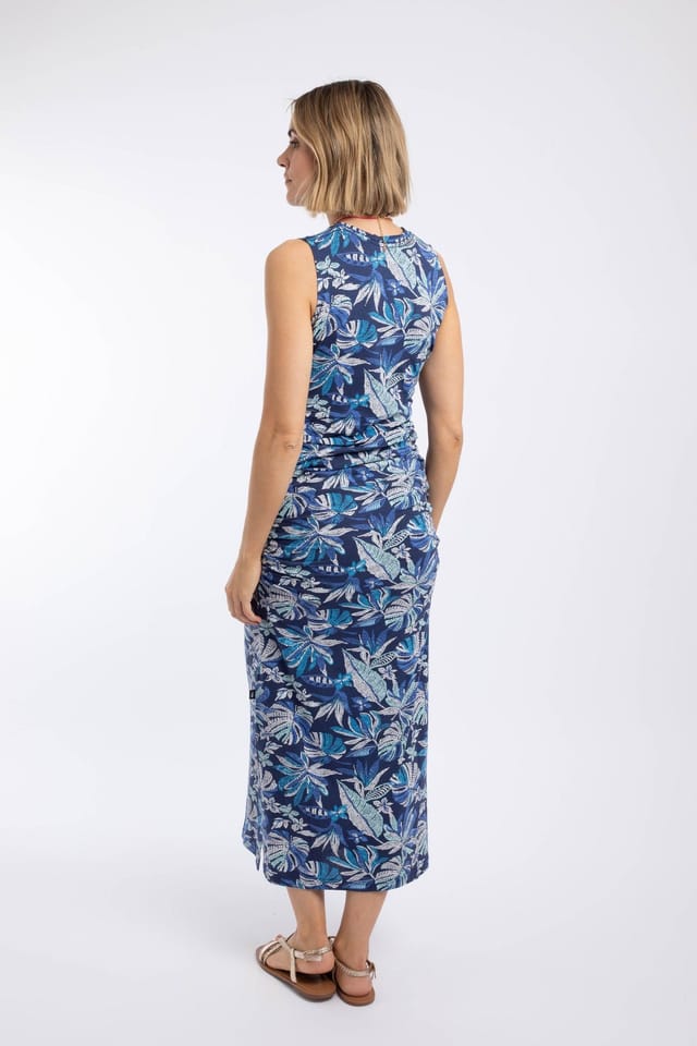 Weird Fish Weird Fish Women's Tansley Printed Sleeveless Midi Dress in Dark Indigo - 3