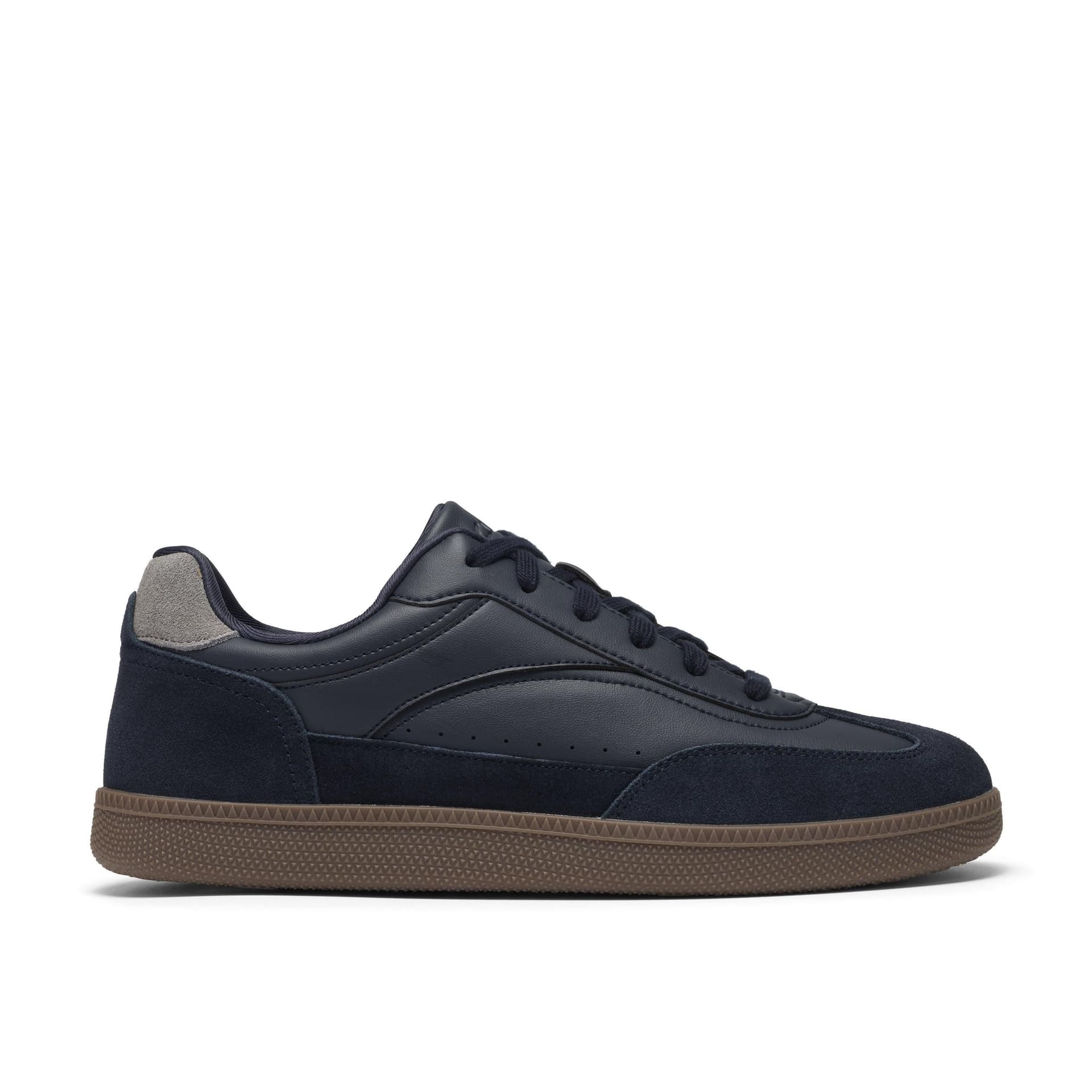 Clarks Clarks Men's Fosse Cup Navy Suede Trainers, Lace Up in Blue