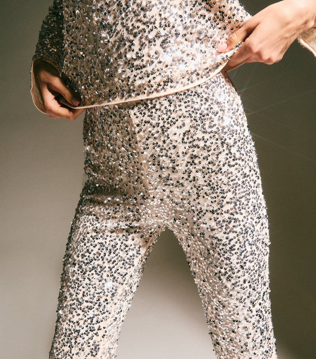 New Look Women's Silver Sequin Flared Trousers New Look - 4