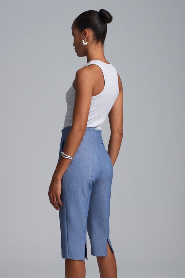 Dilvin Dilvin Women's High-waist Straight Capri Shorts With Slit in Mid Blue - 2