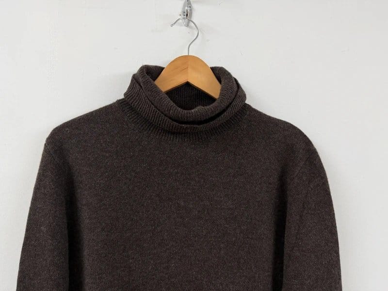 Holland Cooper Holland Cooper Mens Turtleneck Byron Roll Neck Knit Jumper Brown Size Medium. - 1