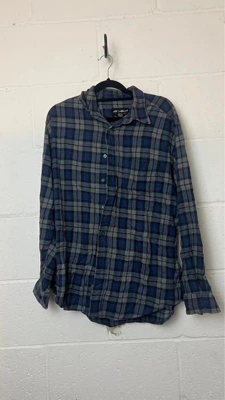 Eddie Bauer eddie bauer checked over shirt size medium