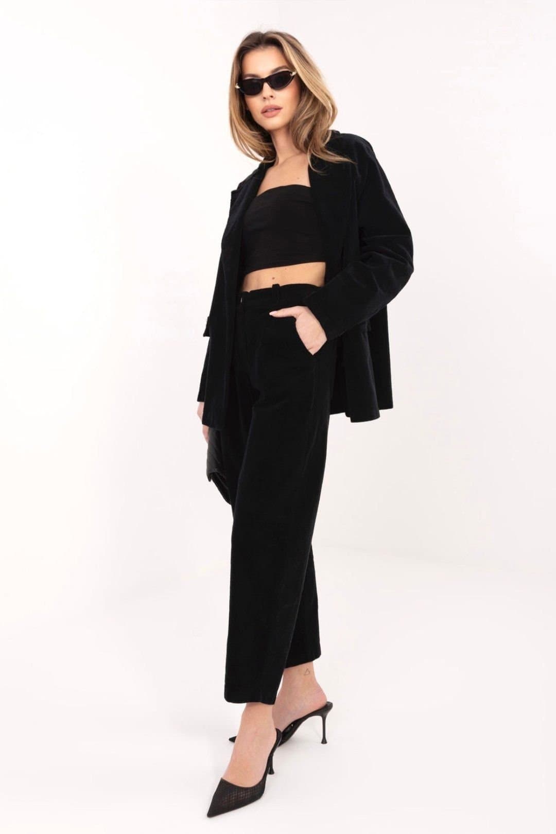 Love Lace Love Lace Women's Carrot Corduroy High Waist Trousers in Black