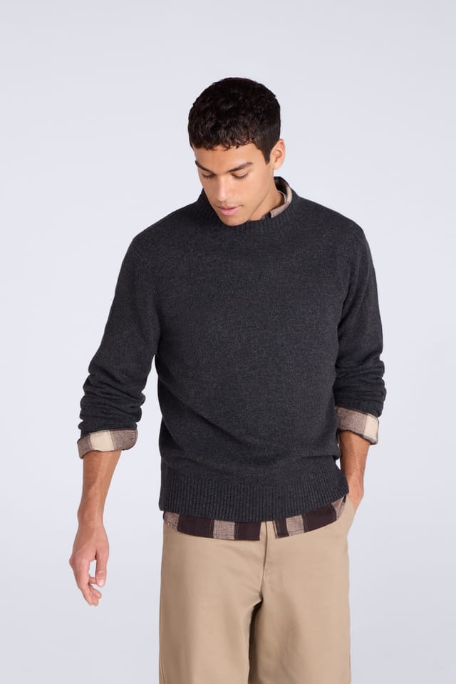 Animal Animal Men's Soft Comfortable Casual Stretchy Crew Neck Warm Cosy Pullover Jumper in Charcoal - 3