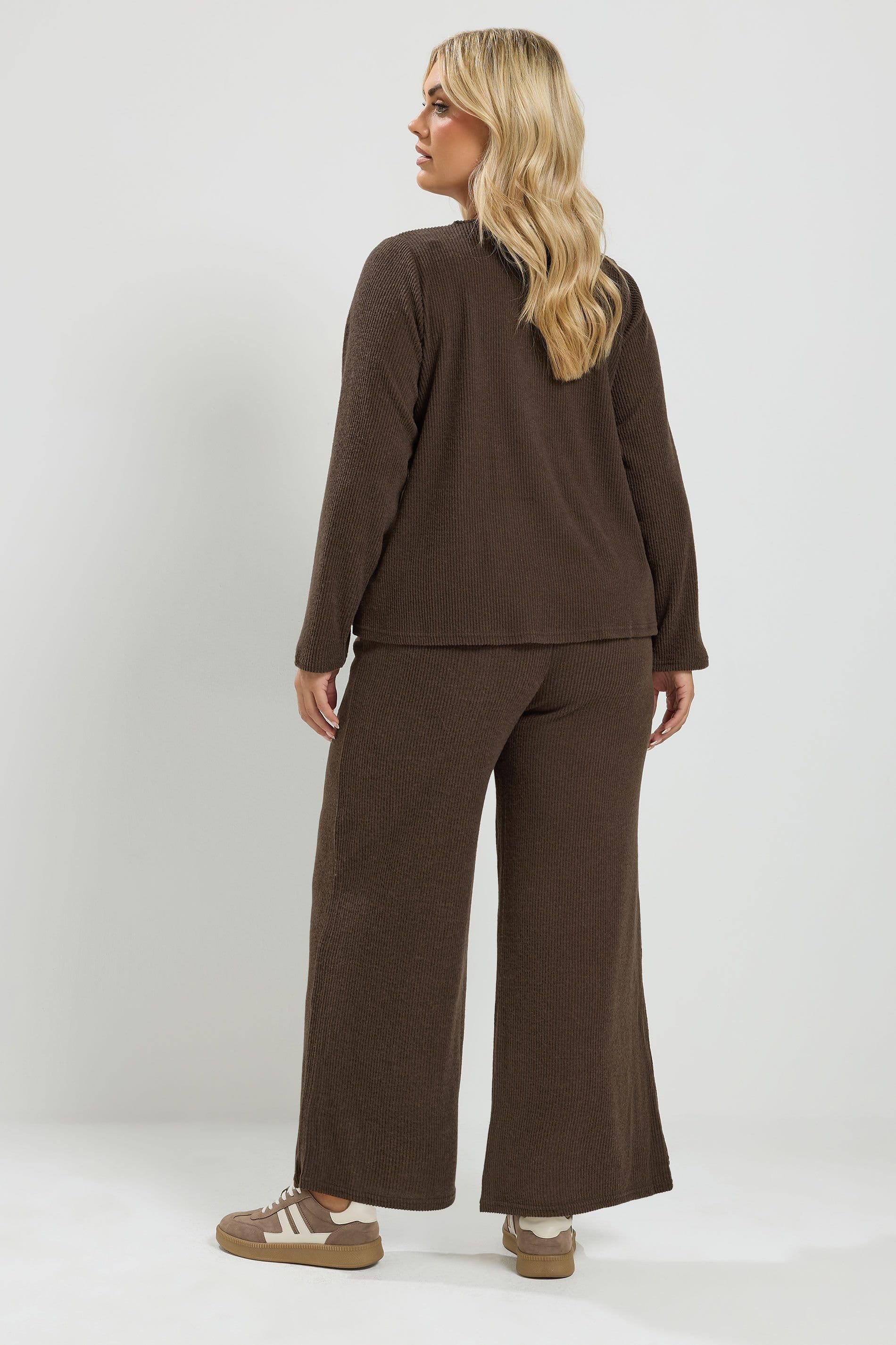 Yours Yours Women's Soft Touch Embroidered Cardigan Set in Chocolate - 4