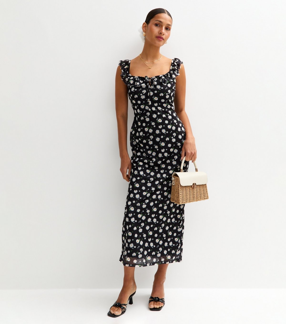 New Look Women's Black Daisy Print Frilly Trimmed Midi Dress New Look - 3