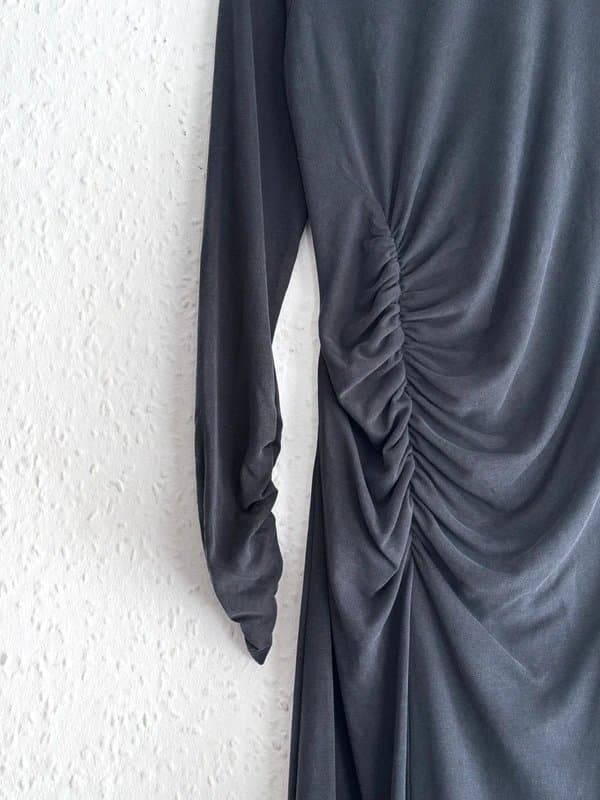 Reiss Women's Reiss Charcoal Grey Ruched Long Sleeve Bodycon Front Slit Midi Dress - Size M (RRP£150)