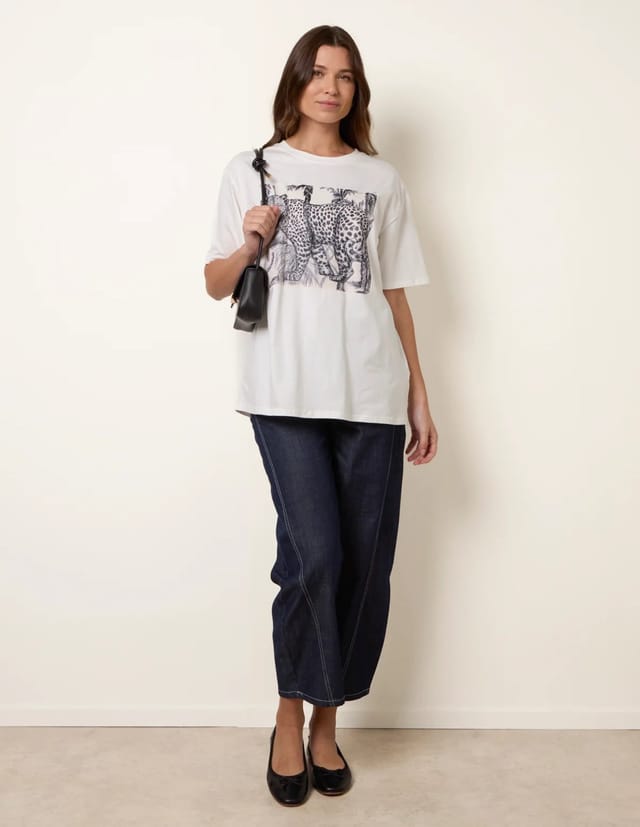 Blue Vanilla Graphic Print Crew-Neck T-shirt - 2