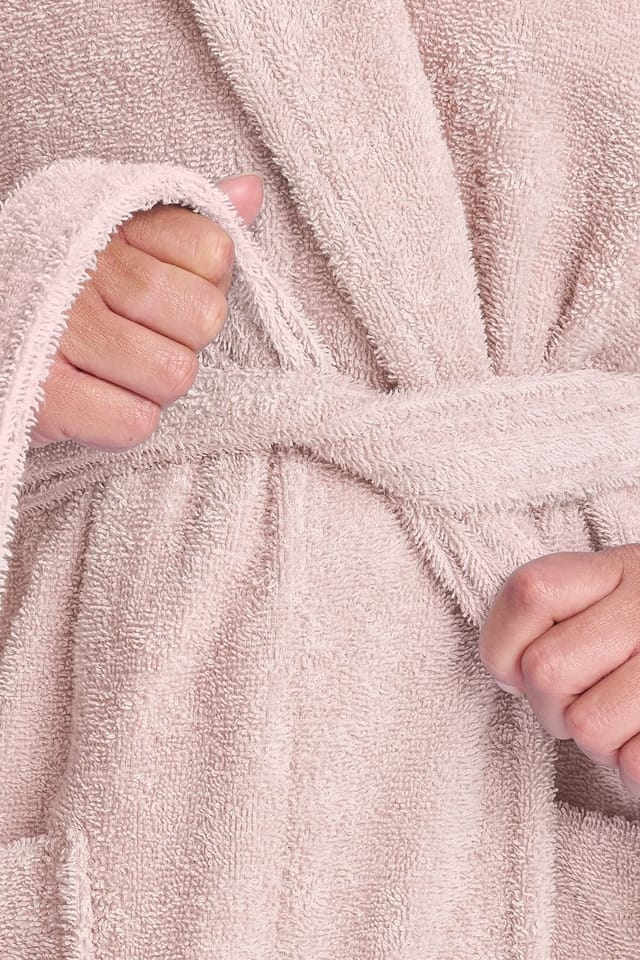 Christy CHRISTY Women's 'Serene' Soft Combed Cotton Bath Robe in Pink - 3