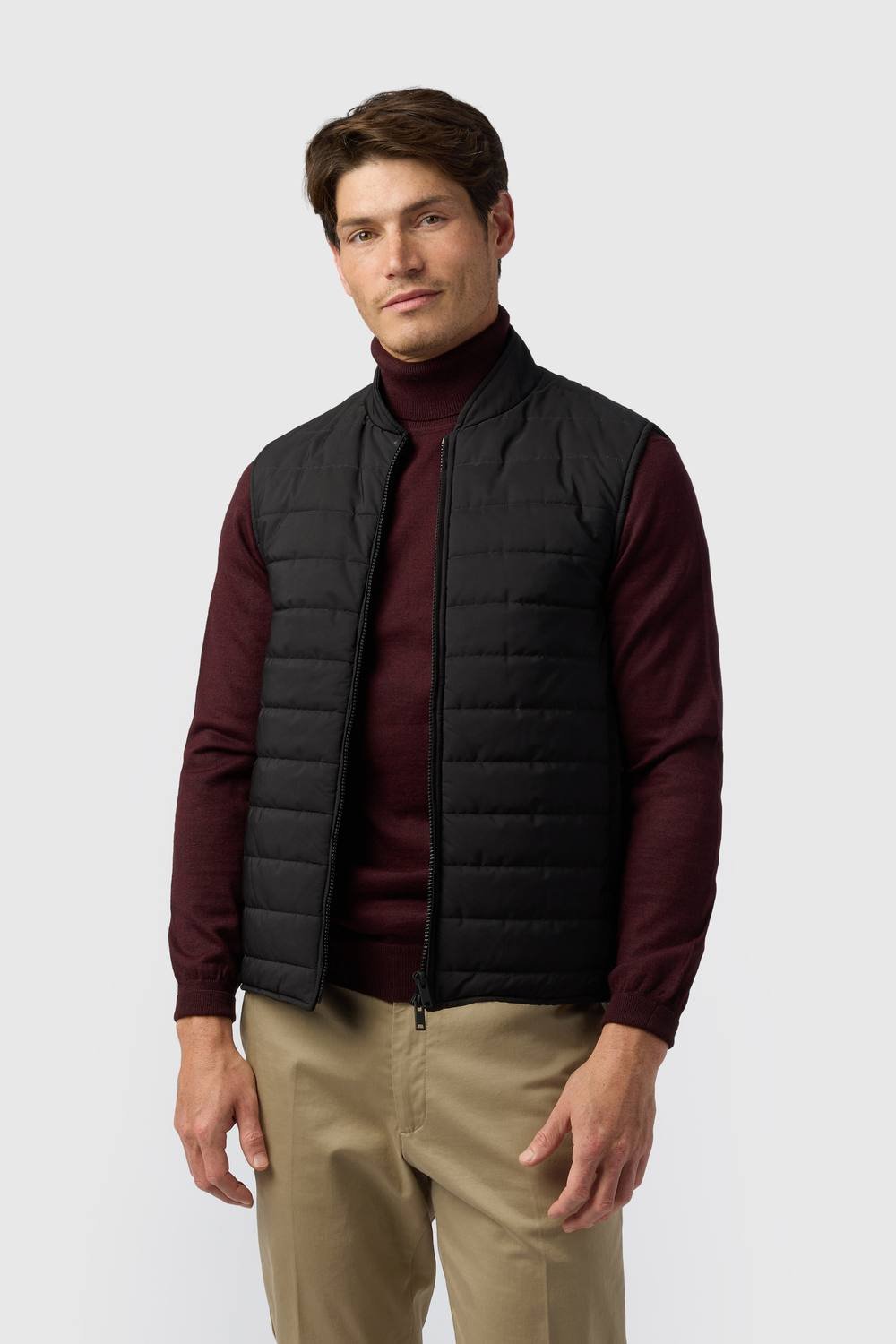 Melka Melka Men's Padded Gilet in Black - 2