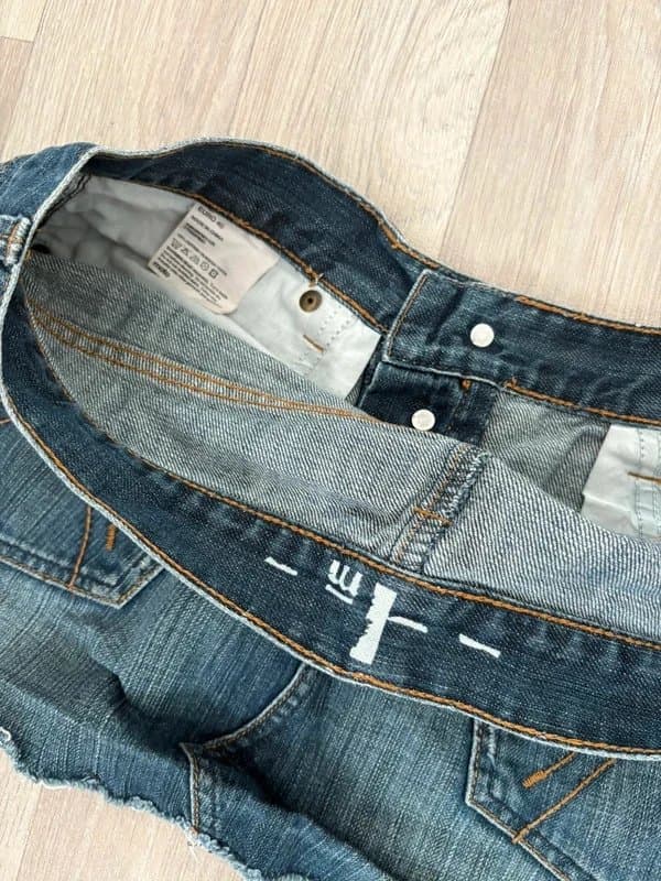 Topshop Moto Moto Y2K Denim Micro Mini Skirt – Low Rise Distressed Jean Mini