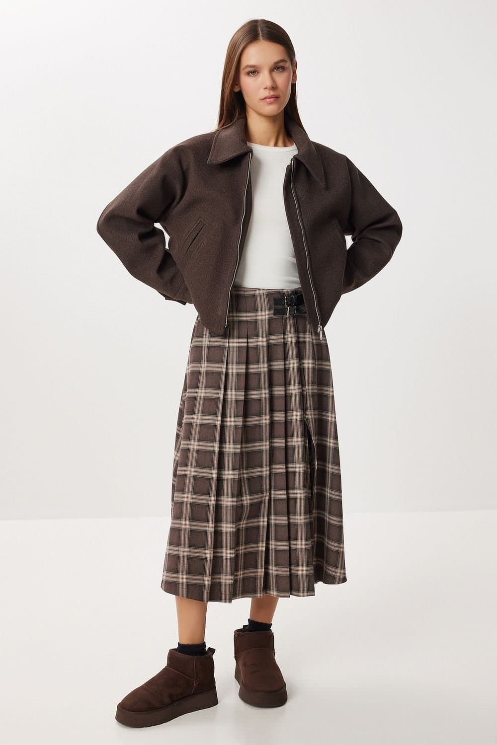Happiness Istanbul Happiness Istanbul Women's Belt Detailed High Waist Long Plaid Skirt in Light Brown