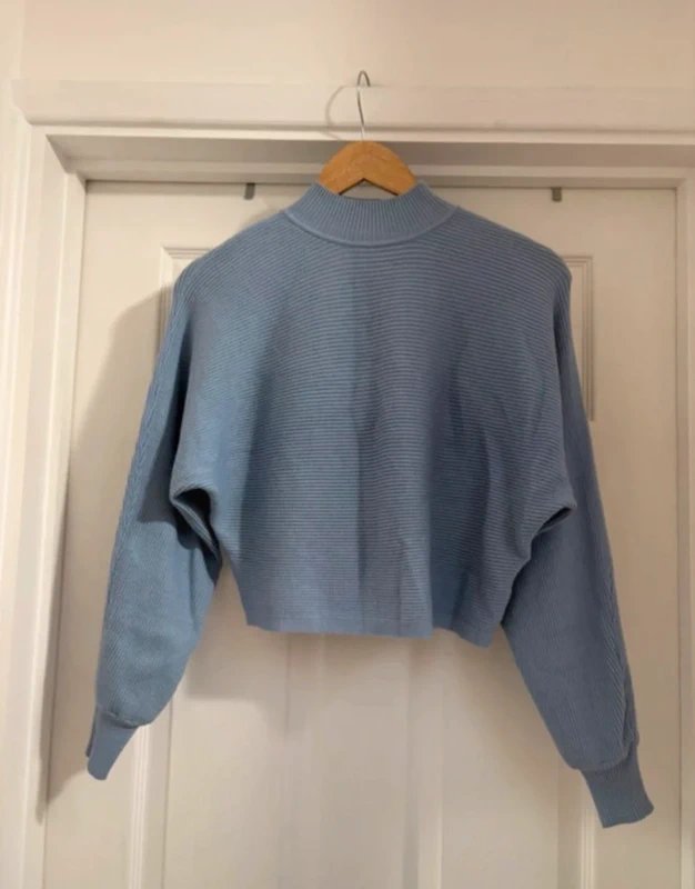 New Look Adorable Women's New Look Ribbed Pale Blue Light Knit Cropped Knitted Sweater Jumper Top size S 8-10 - 1