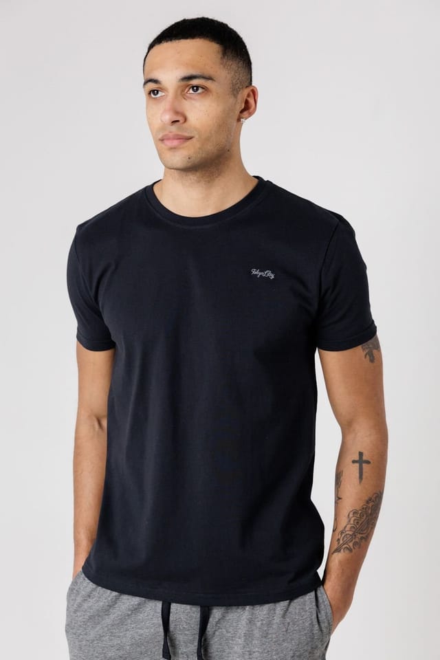 Tokyo Laundry Tokyo Laundry Men's Crew Neck Logo T-Shirt & Shorts Pyjama Set in Black - 2