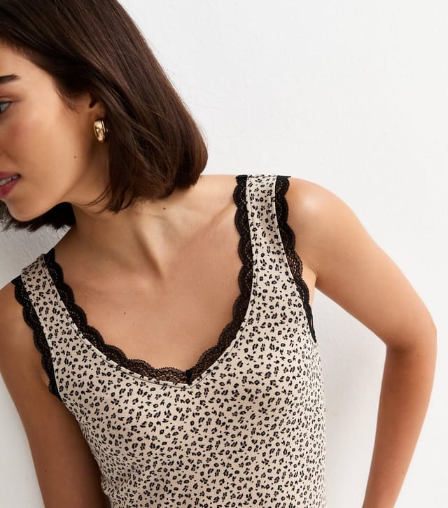 New Look Women's Brown Leopard Print Lace Trim Vest New Look - 2
