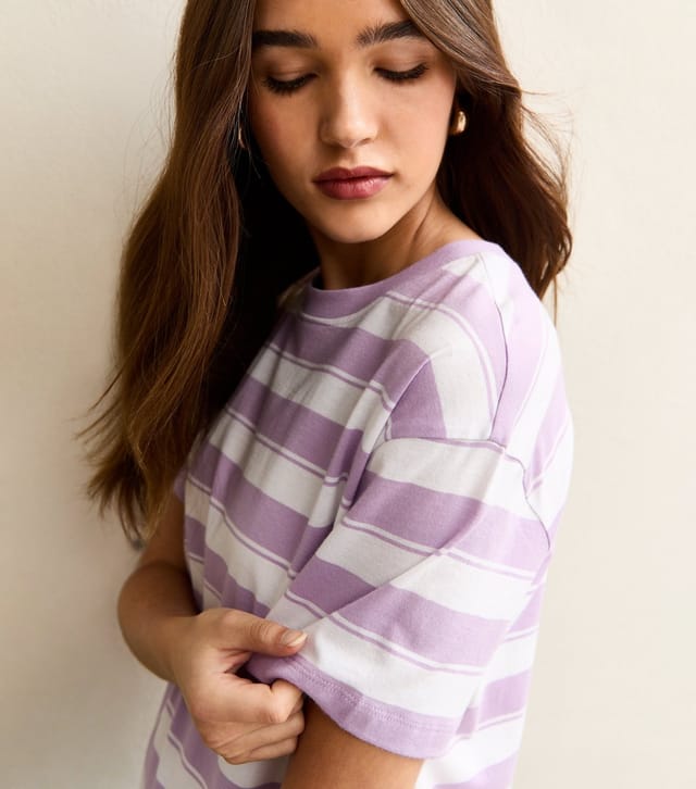 New Look Women's Purple Stripe Boxy T-Shirt New Look - 2
