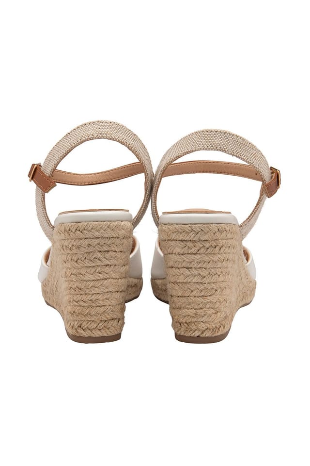 Lotus Lotus Women's 'Katie' Casual Espadrilles in White - 3