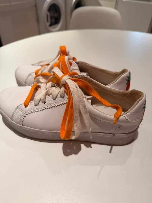 Bershka Bershka Pineapple Court Trainers Size 4