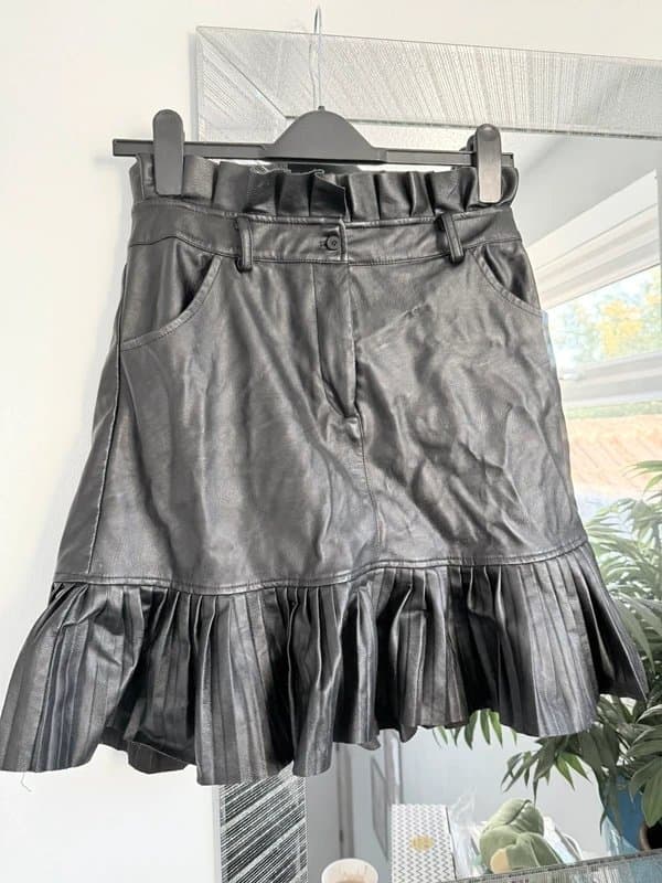 New Look Black faux leather skirt with frill bottom