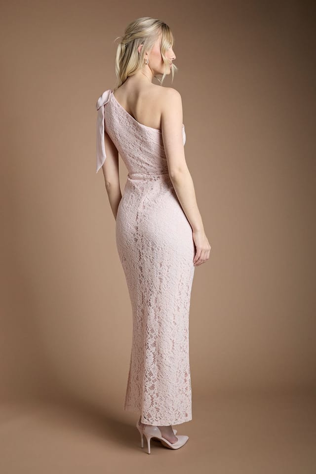 Coast Coast Women's One Shoulder Bow Detail Lace Bridesmaid Dress in Blush - 3