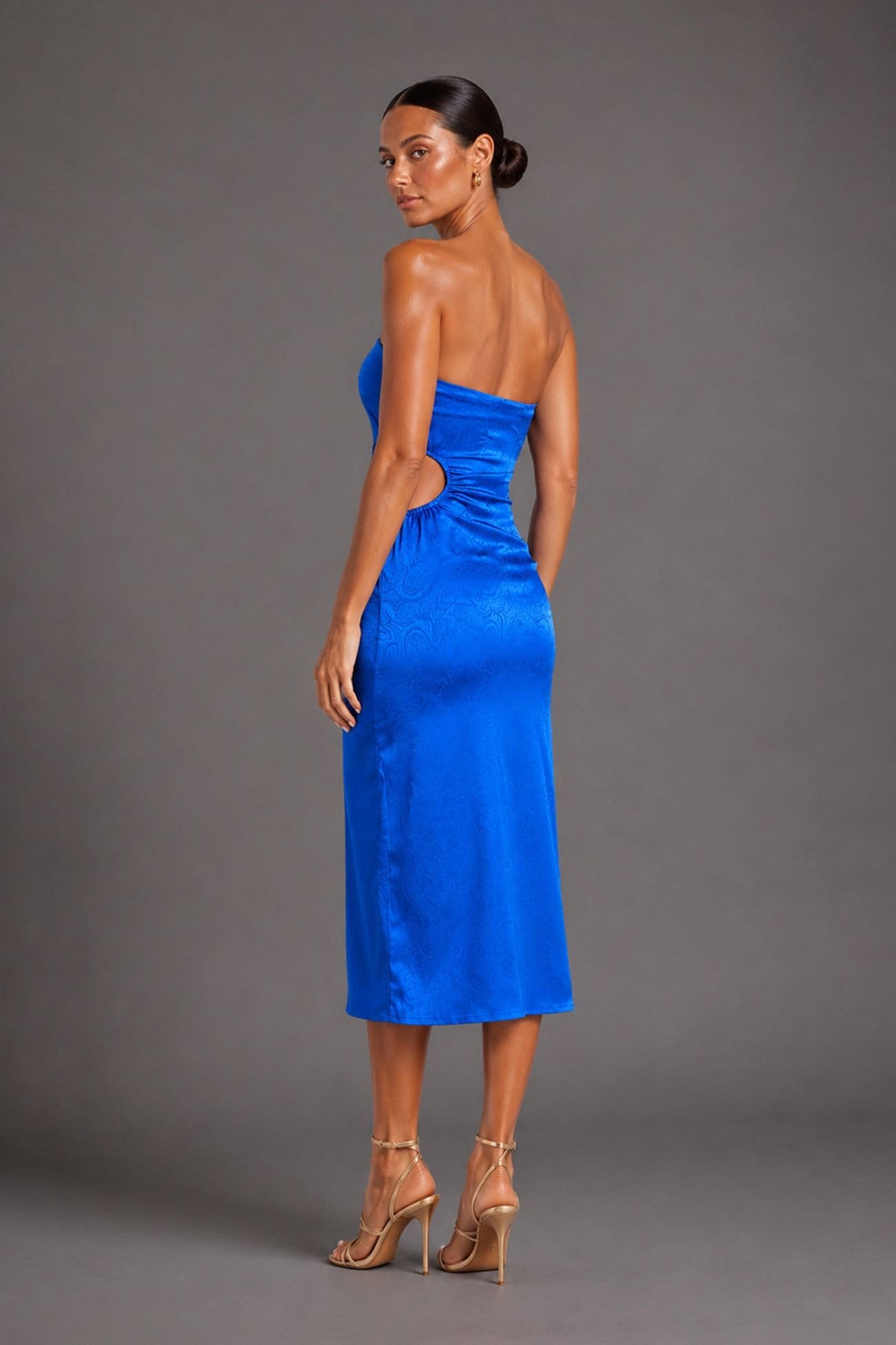 Vesper Vesper Women's Bandeau Cut Out Midaxi Dress in Cobalt - 4