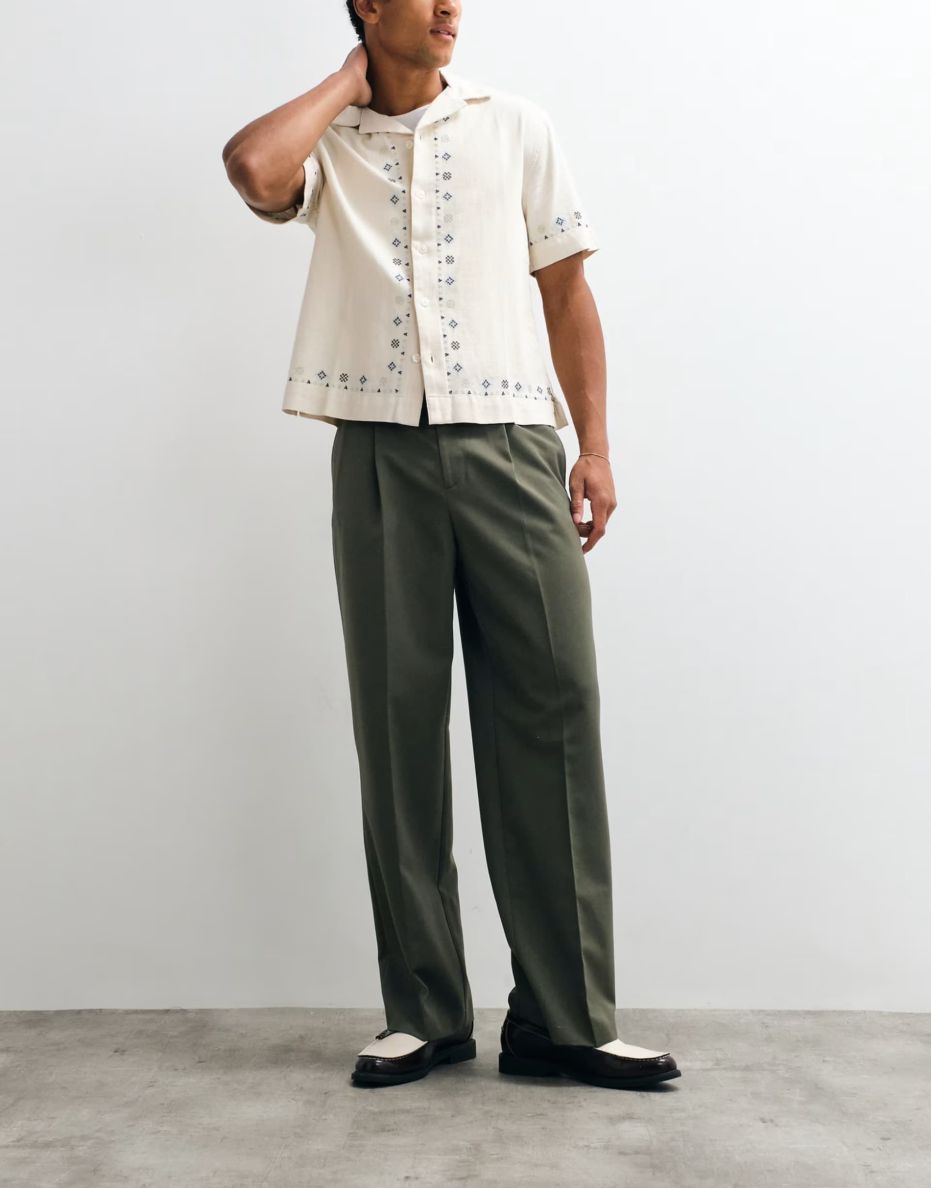 ASOS ASOS DESIGN Olive Green Smart Pleated Wide Leg Trousers