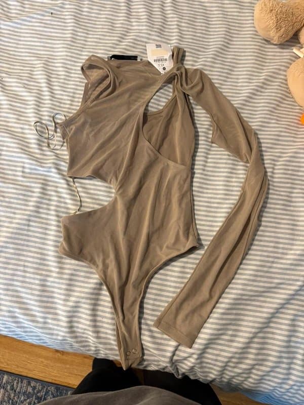 Bershka bershka cut out body suit