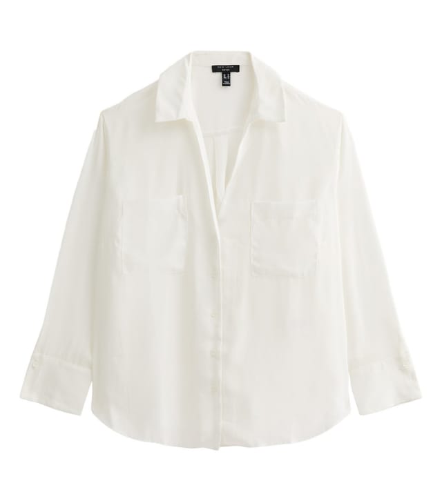 New Look Women's Plus Size White Front Pocket V-Neck Shirt Curves New Look - 2