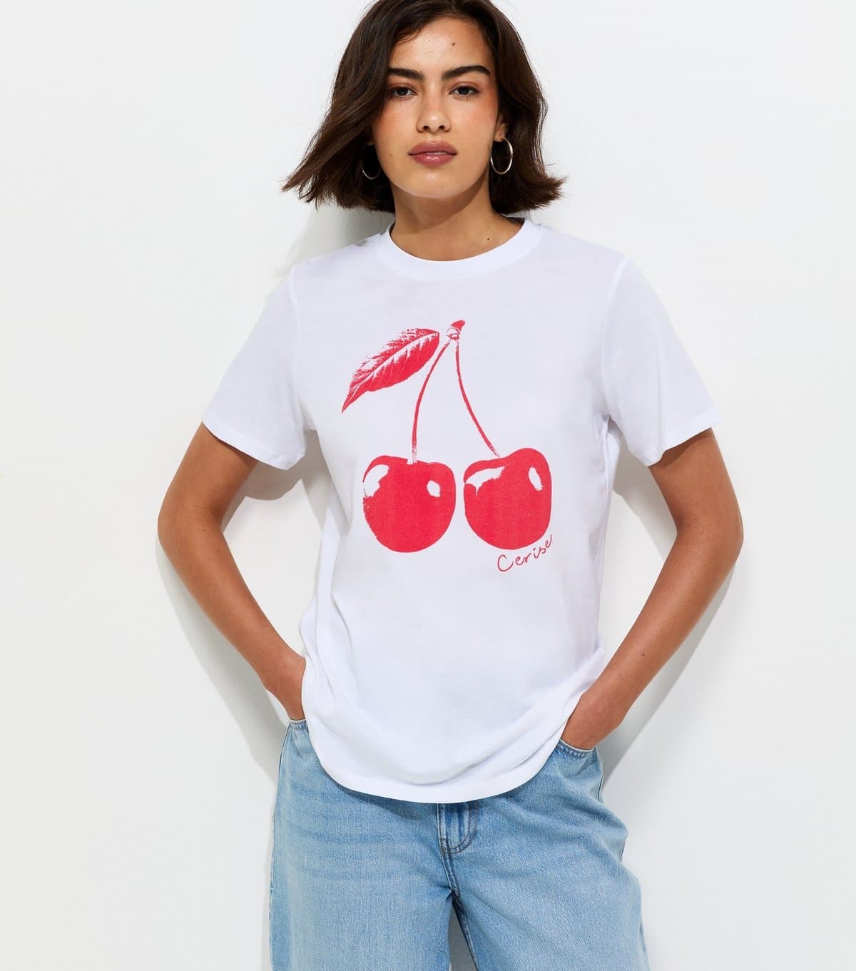 New Look Women's White Cotton Cherry Print T-Shirt New Look