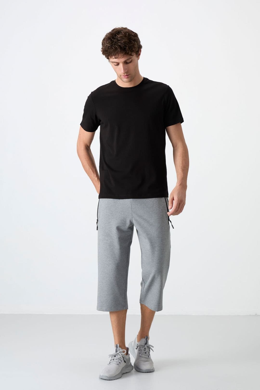 Tommy Life Men's Light Grey Capri Cycling Shorts