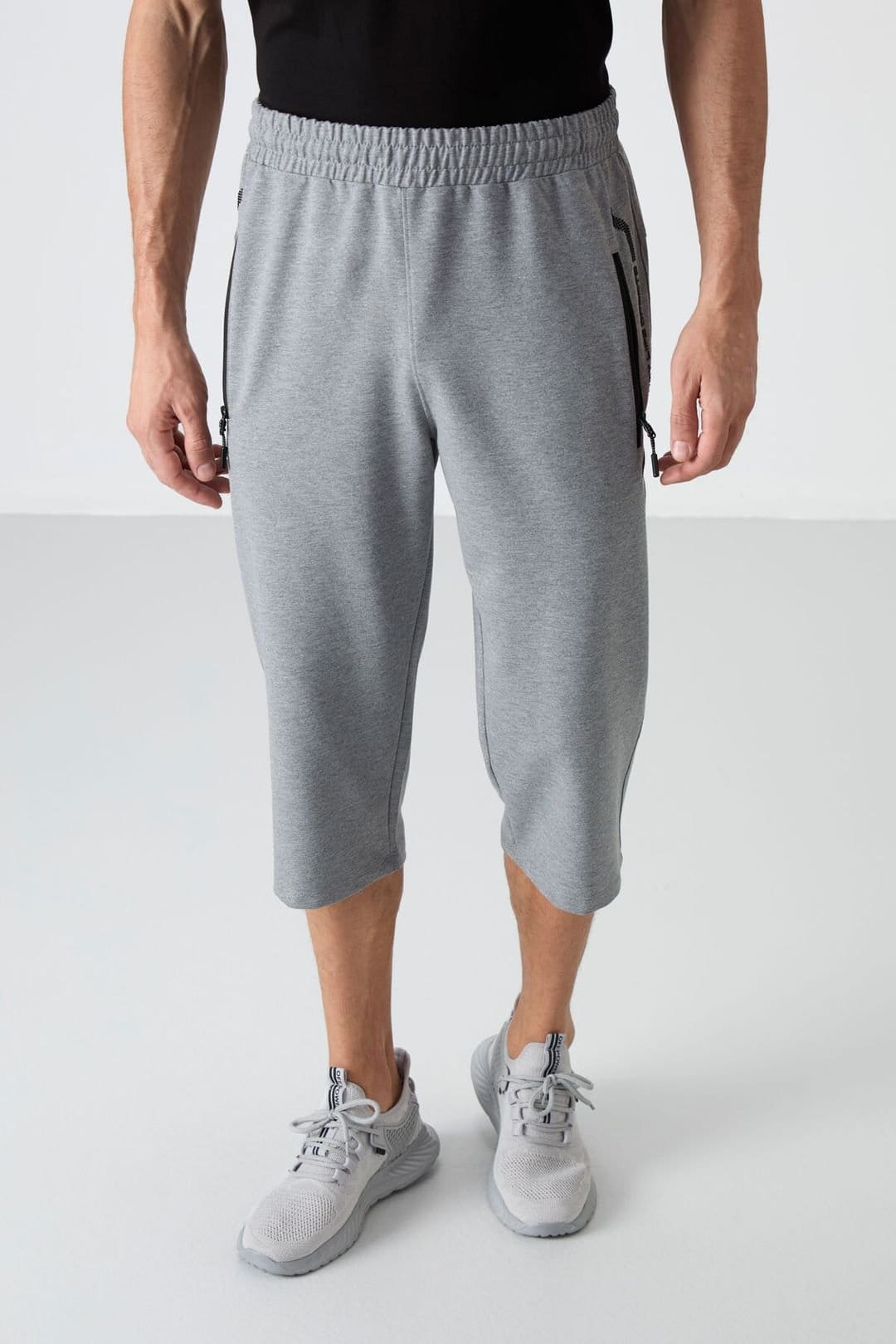 Tommy Life Tommy Life Men's Capri Cycling Shorts in Light Grey - 4