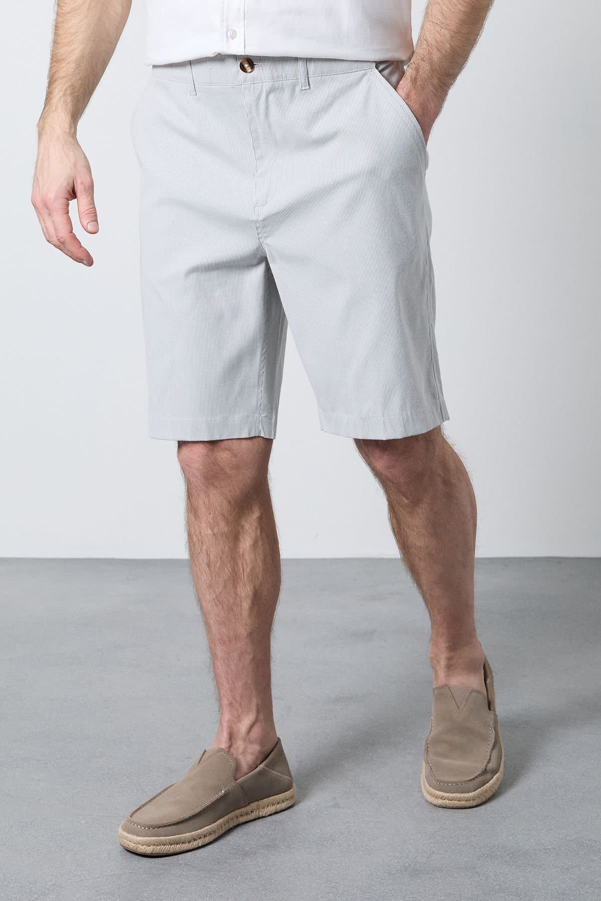 Maine Maine Men's Light Grey Pinstripe Chino Shorts