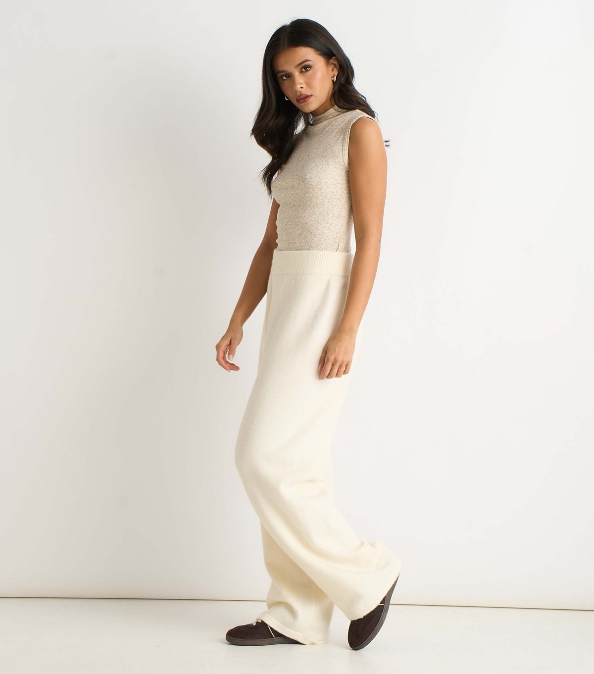 Gini London Women's Off White Knitted Wide Leg Trousers Gini London New Look - 3