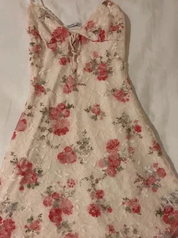 Bershka Floral Lace Mini Dress – Cream & Red – Size XS