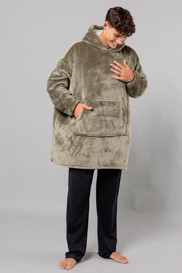 Tokyo Laundry Tokyo Laundry Men's Hooded Blanket with Kangaroo Pocket in Khaki - 2