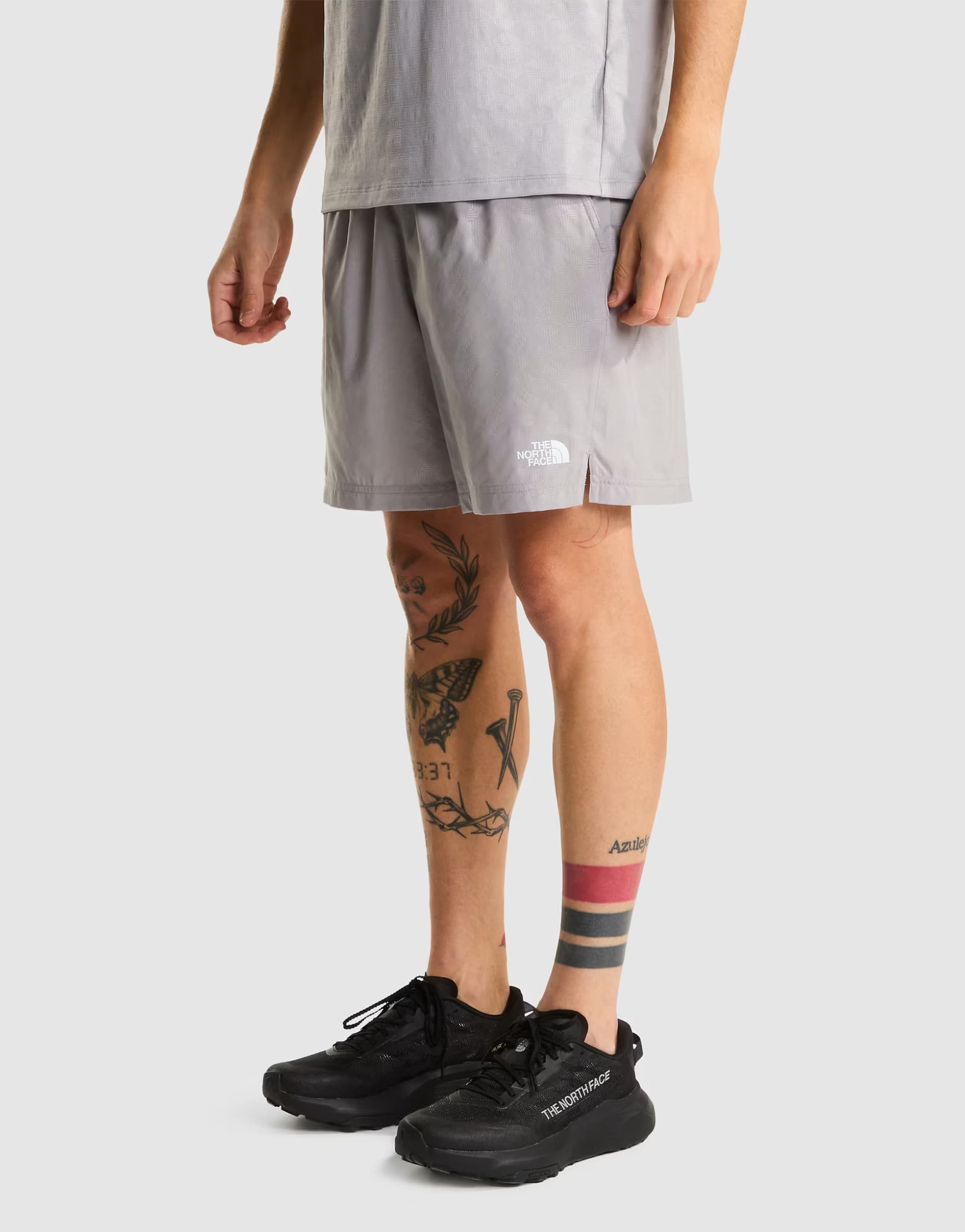 ASOS The North Face M 24/7 pentadome embossed 7in shorts in meld grey