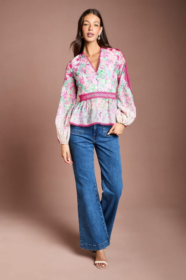 Coast Coast Women's Printed Blouson Sleeve Organza Top in Pink - 2