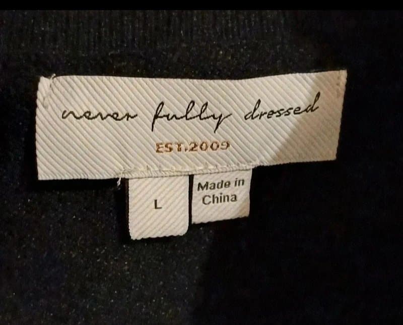 Never Fully Dressed Never Fully Dressed Black Knitted Tunic/Mini Dress - size L