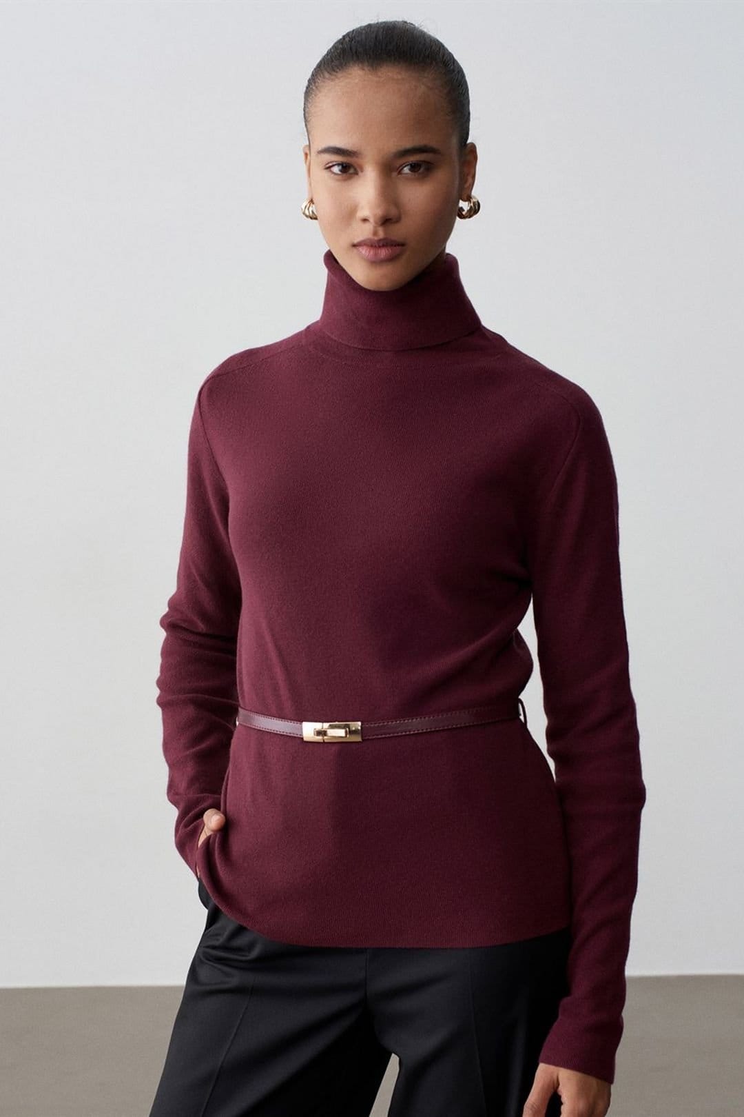 Dilvin Dilvin Women's Belted Turtleneck Knit Sweater in Burgundy - 4