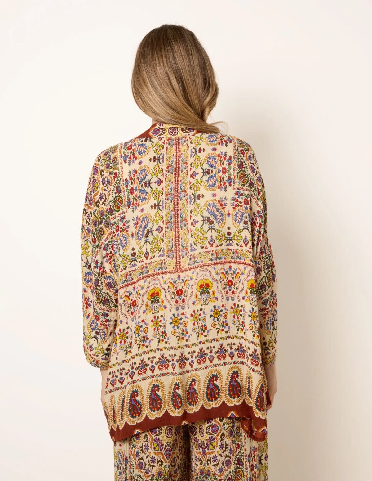 Blue Vanilla Paisley Print Kimono With Embellishment - 4