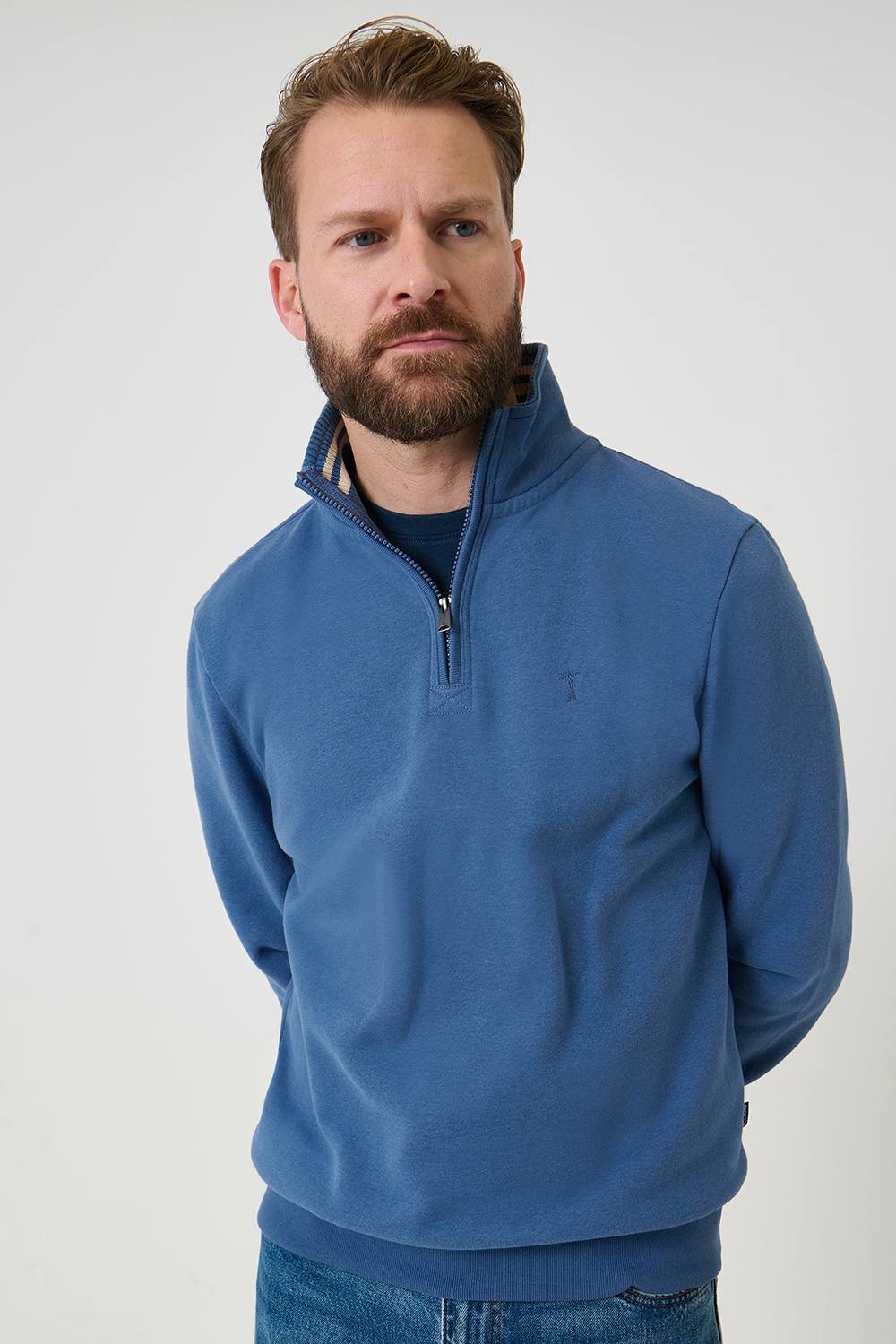Saltwell Saltwell Men's Quarter Zip Sweatshirt in Blue - 2