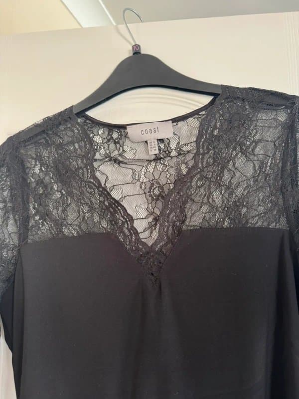 Coast Ladies long sleeve top