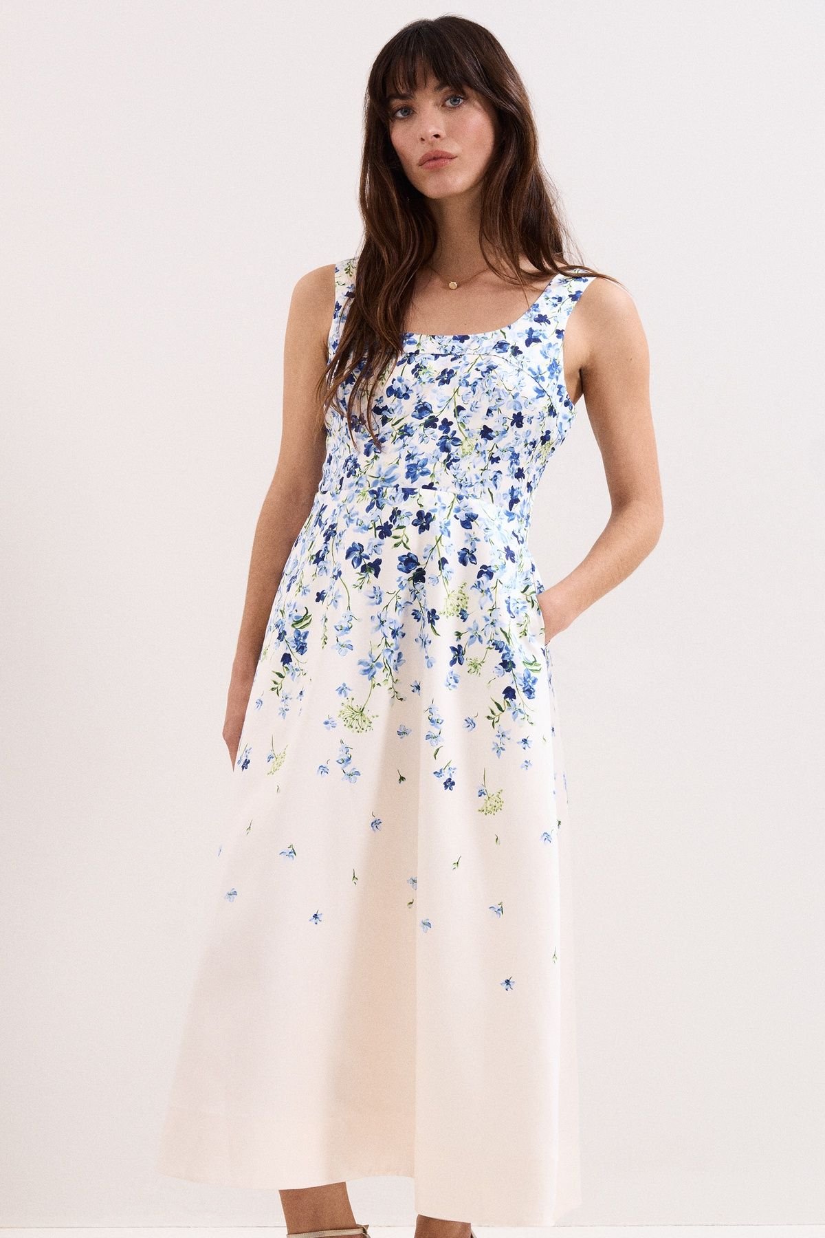 Phase Eight Phase Eight Women's Orla Floral Midi Dress in Cream - 3