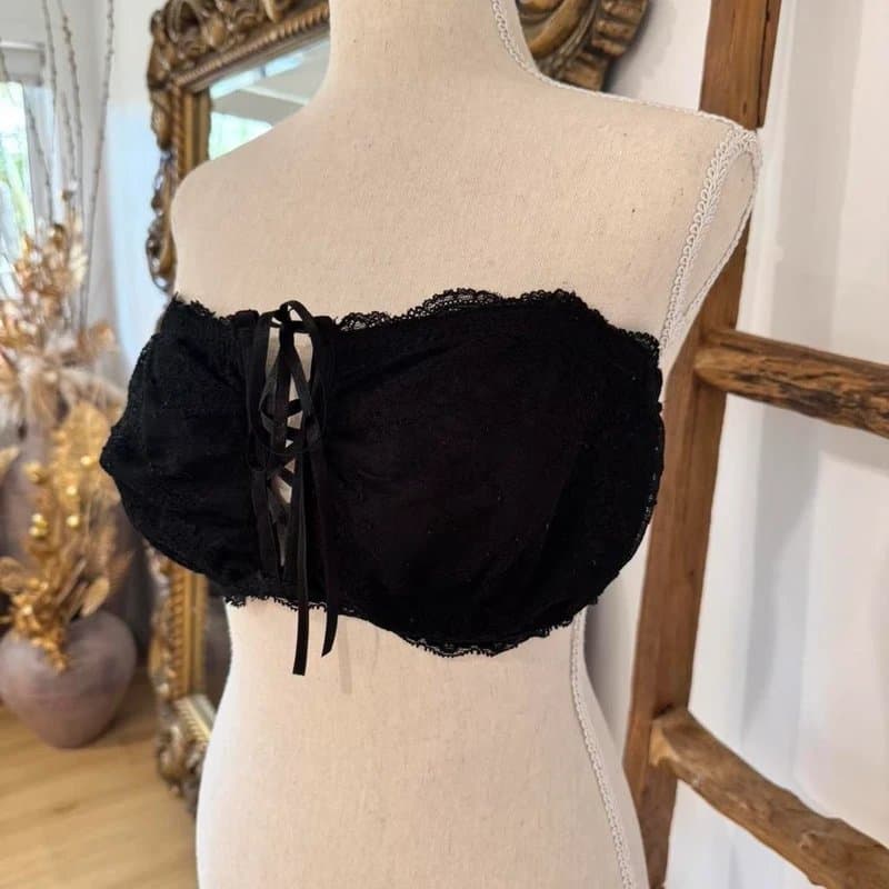 ASOS ASOS black lace corset bra Size 36F or 14F AU sizing