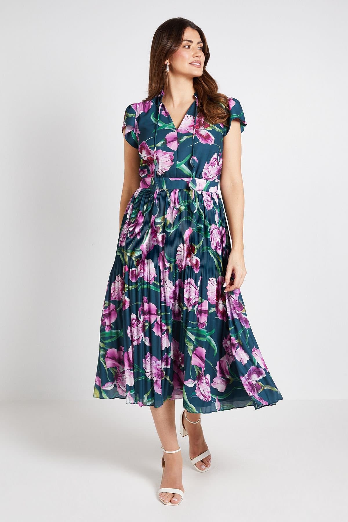 Wallis Wallis Women's Floral Ruffle Neck Pleated Midi Dress in Green
