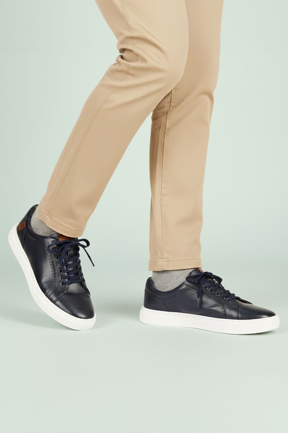 Amen Shoes Amen Shoes Men's Cavan Leather Cup Sole Trainers in Navy