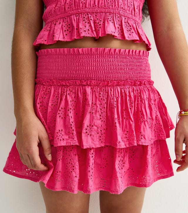 New Look Girls' Bright Pink Broderie Anglaise Rara Mini Skort New Look - 2