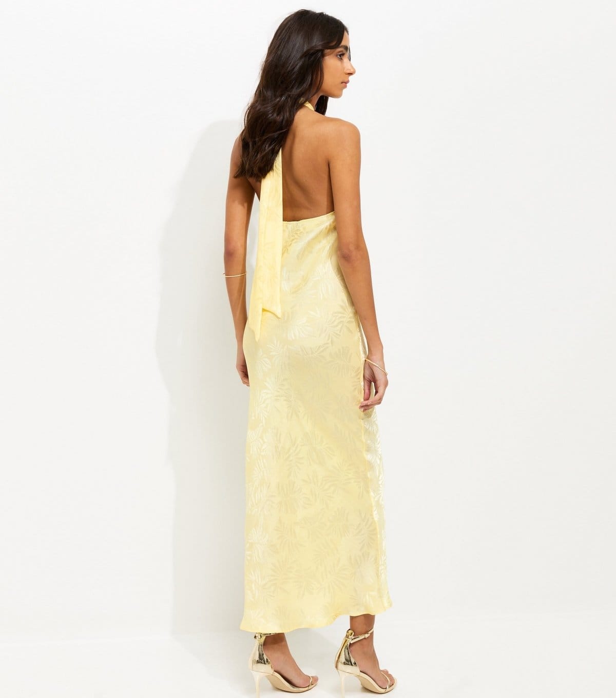 New Look Women's Light Yellow Palm Leaf Jacquard Halter Neck Maxi Dress New Look - 4