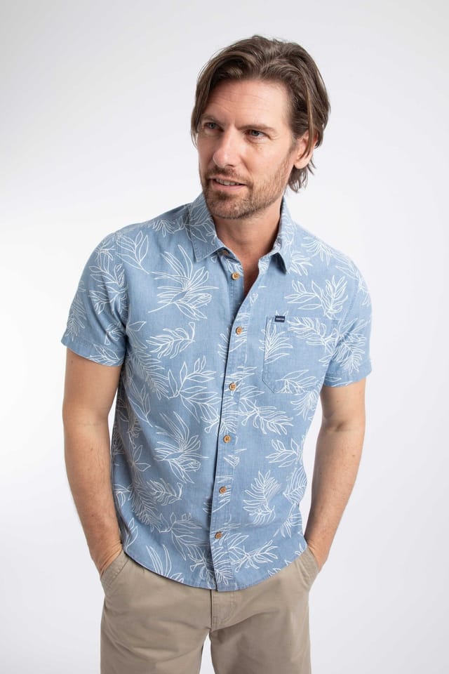 Weird Fish Weird Fish Men's Russell Printed Chambray Short Sleeve Shirt in Blue - 3